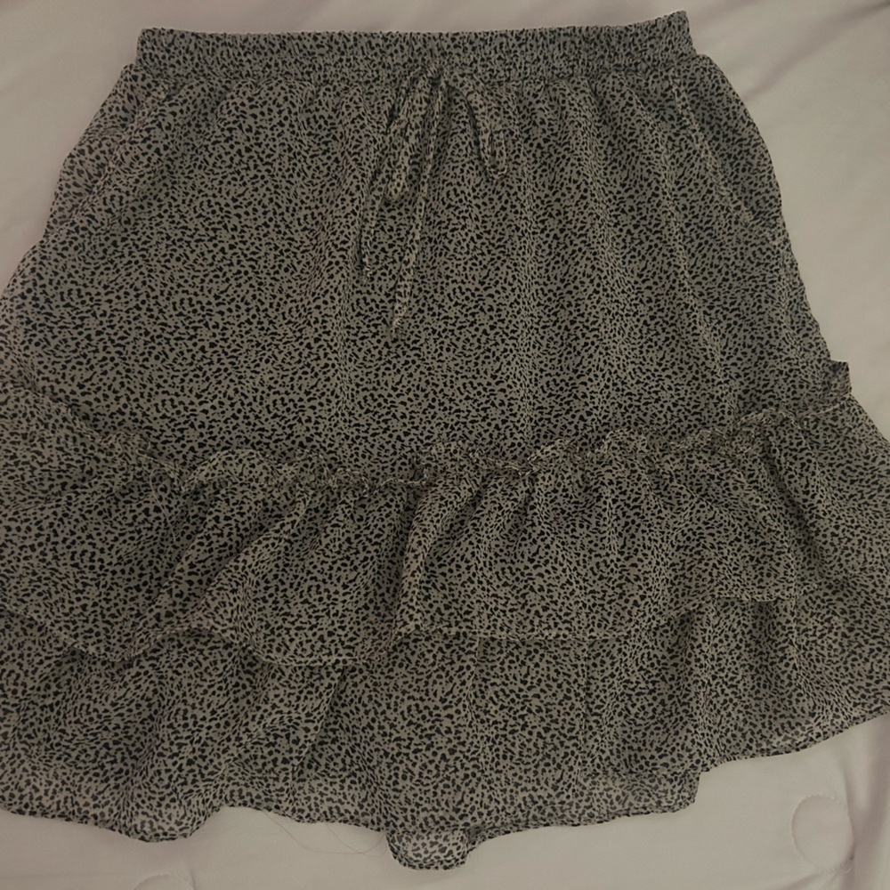 Sienna Sky Women Small Skirt Black White Ruffle Woven Mini Tie Waist Lined